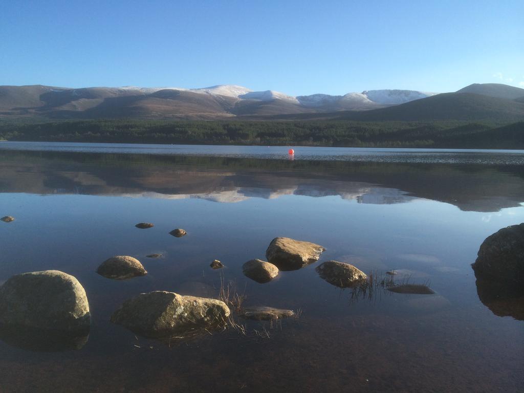 Riverbank Lodge Aviemore Esterno foto